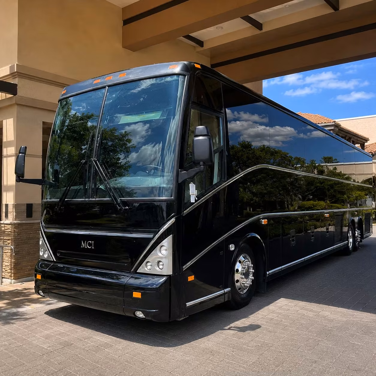 with one form book convention and conference shuttle bus rentals in longmont